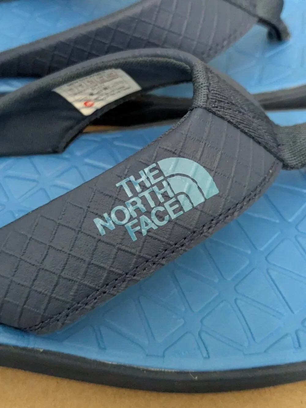The North Face Base Camp Lite Flip-Flops Men's Size 10 Blue .